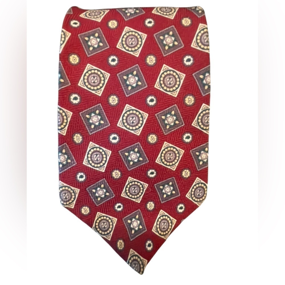 ❤️ARROW Geometric Red Silk Vintage Tie. Beautifully made. Pure Silk.
